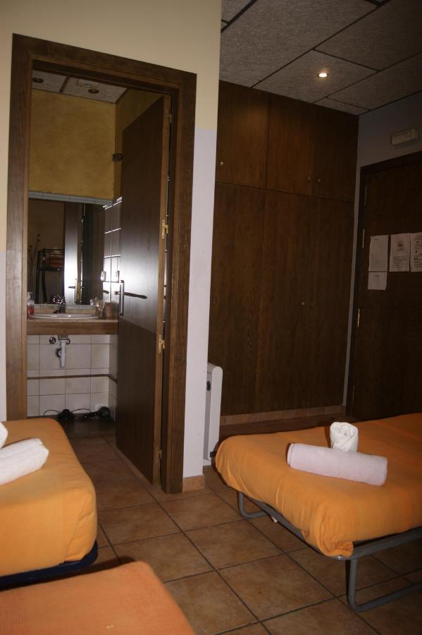 Hotel Familiar Bagá Esterno foto