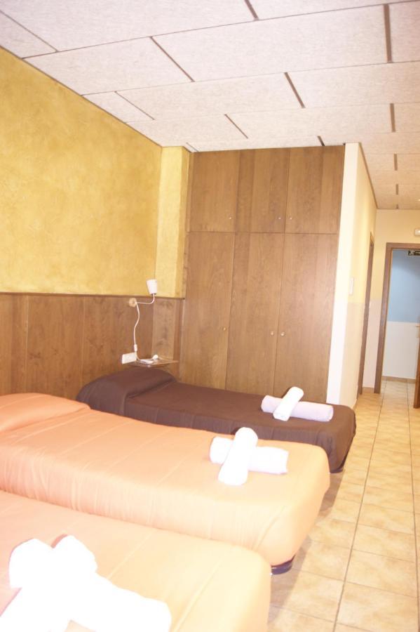 Hotel Familiar Bagá Esterno foto